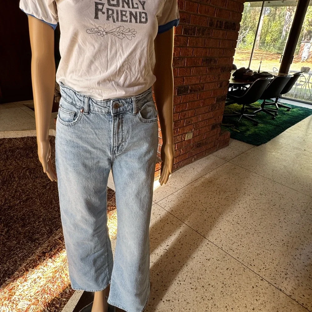H&M High Rise Jeans - Picture 2 of 8